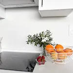 Апартаменты Chillahomes 103 *