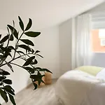 Апартаменты Chillahomes 103 Канделеда